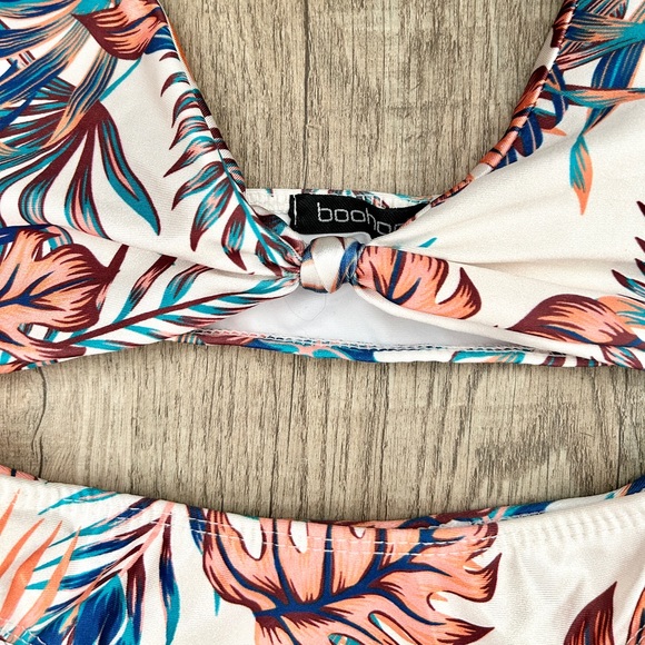 Boohoo front knot floral bikini set size 6 - Picture 7 of 8